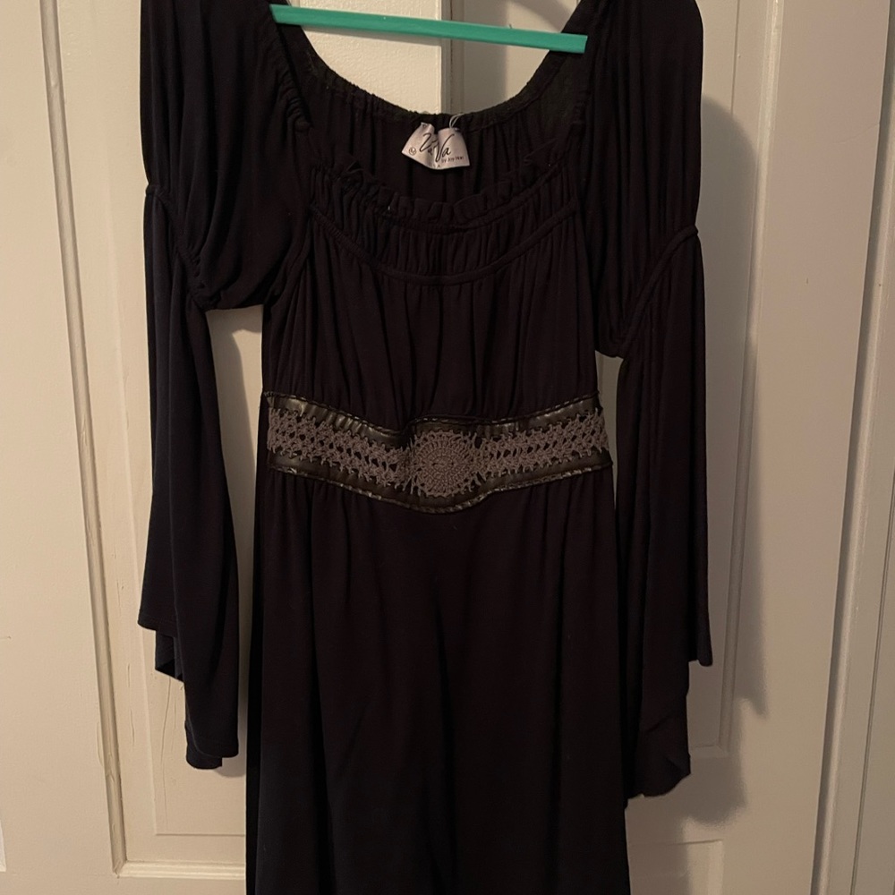 Black dress leather belt